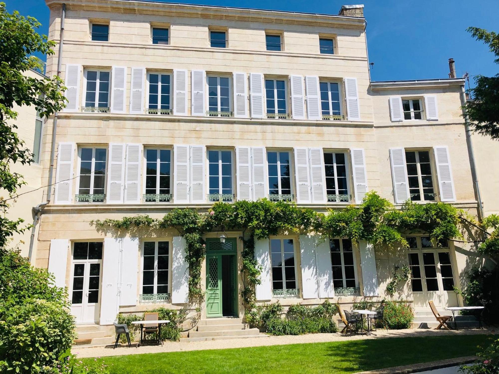 L'Hotel Particulier Du 12 นีออร์ ภายนอก รูปภาพ